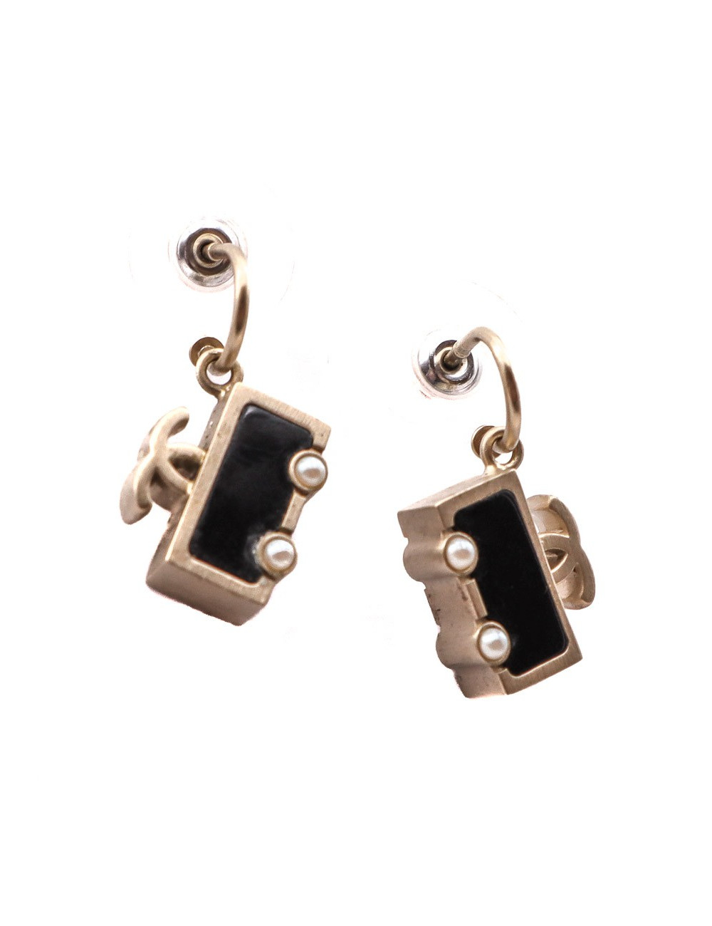Boucles d'oreille CHANEL voitures CC