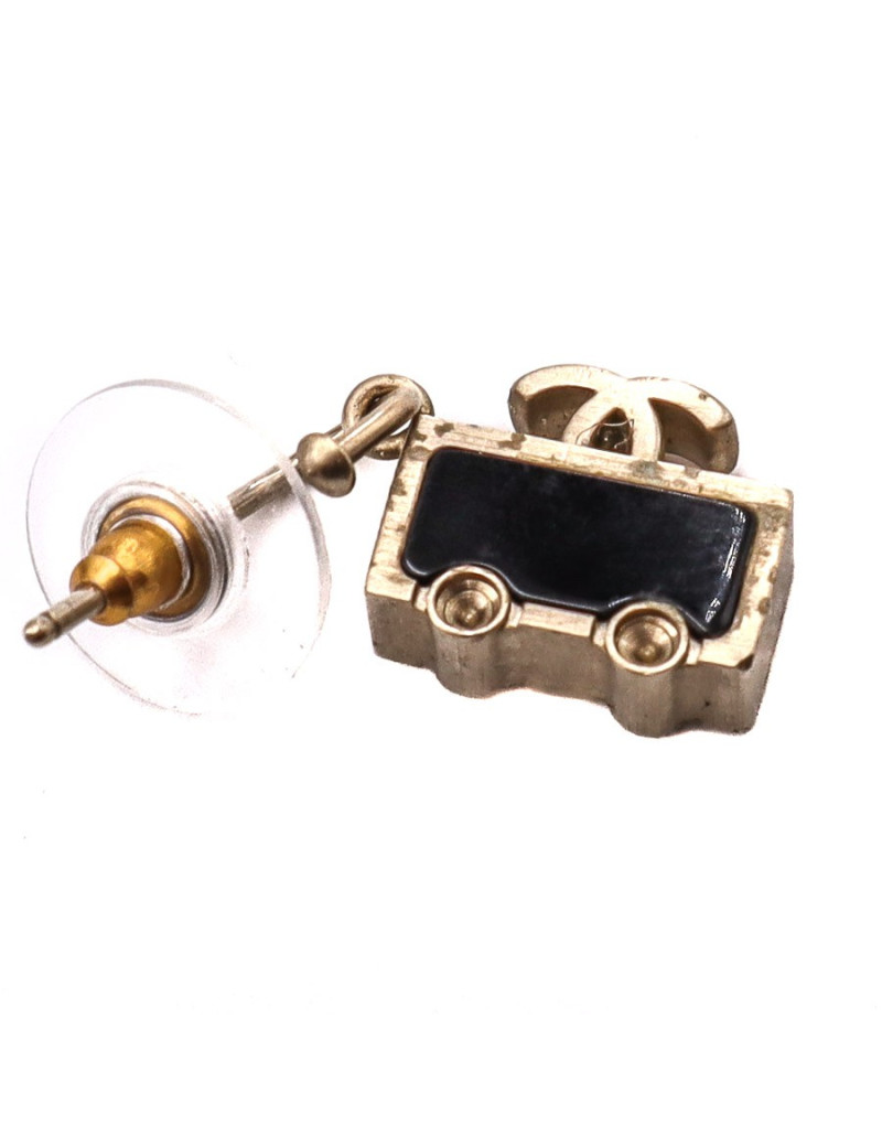 Boucles d'oreille CHANEL