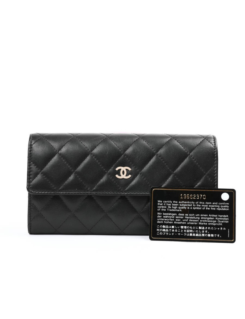 Portefeuille à rabat CHANEL cuir matelassé noir