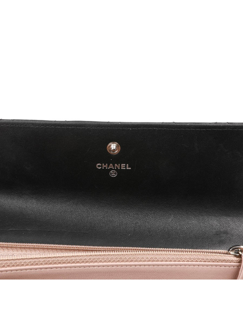 Portefeuille à rabat CHANEL cuir matelassé noir