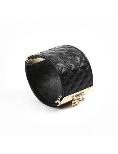 Manchette matelassée CHANEL noire