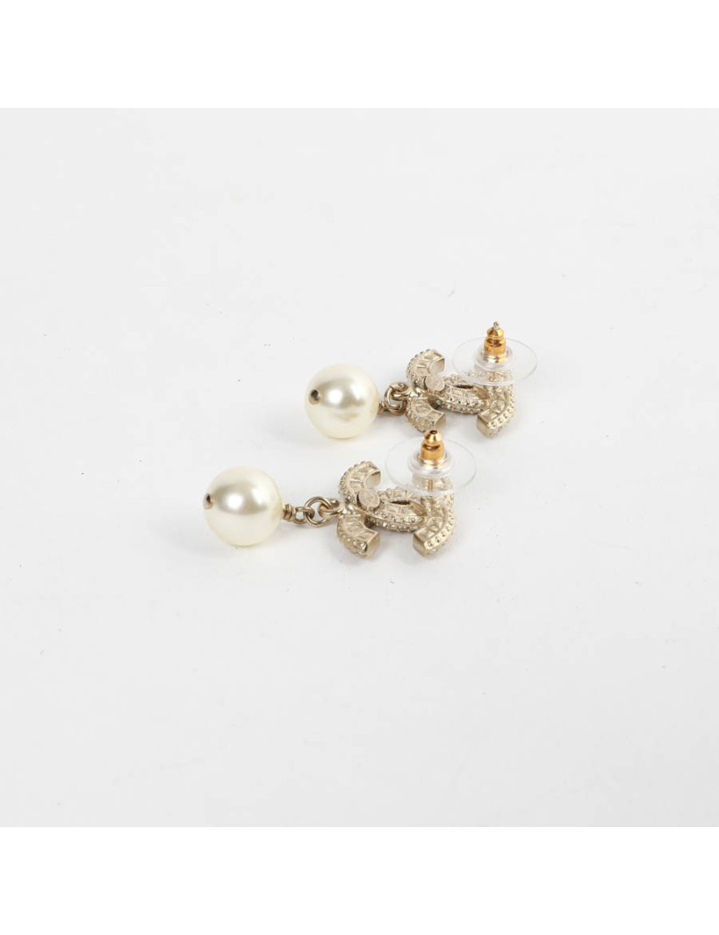 Boucles d'oreille CHANEL perles en verre et strass