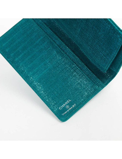 Portefeuille CHANEL en tissu turquoise irisé