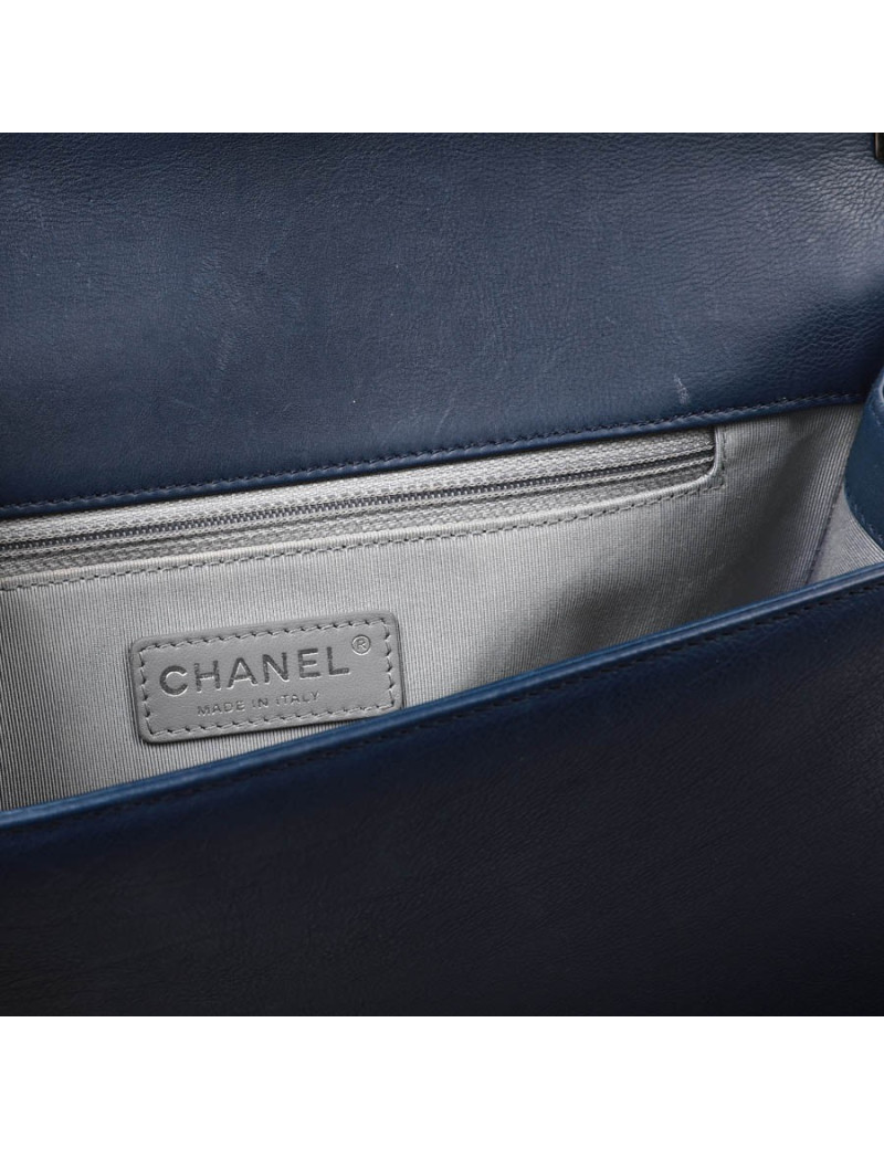 Sac CHANEL Boy cuir matelassé bleu