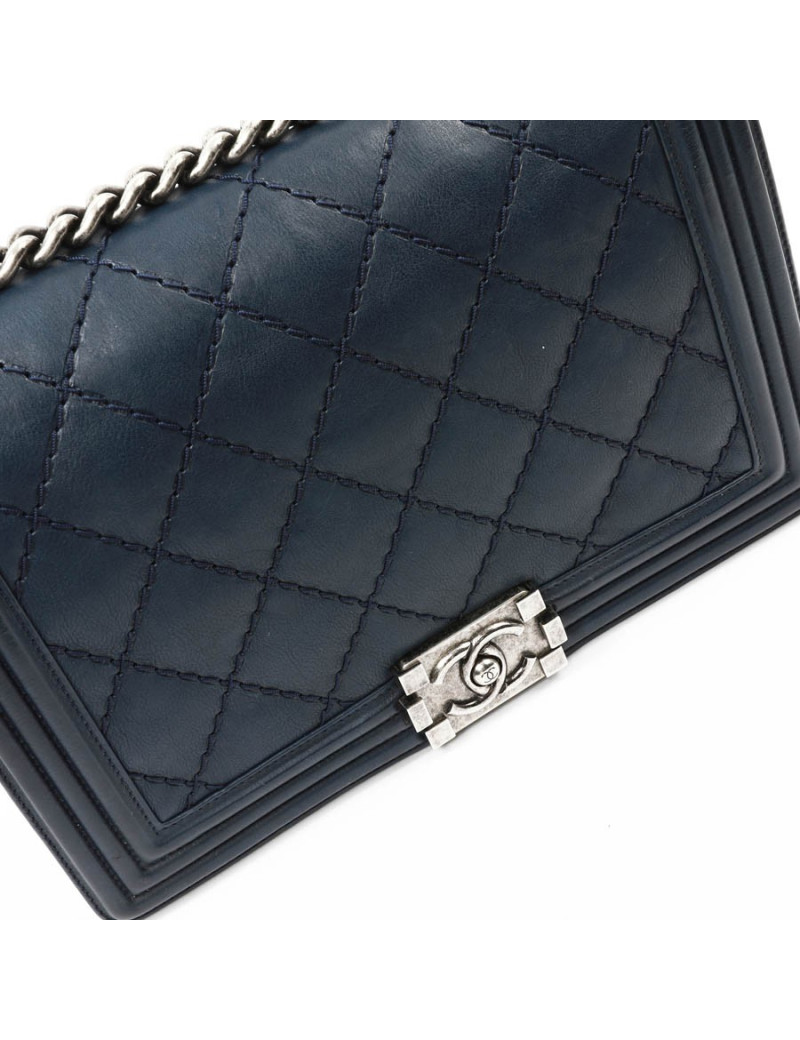 Sac CHANEL Boy cuir matelassé bleu