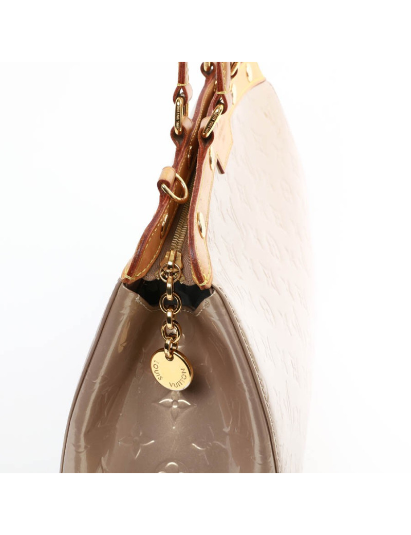Sac Bréa LOUIS VUITTON cuir verni beige