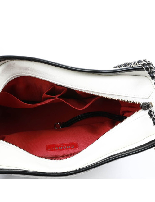 Sac CHANEL Gabrielle bicolore blanc et noir