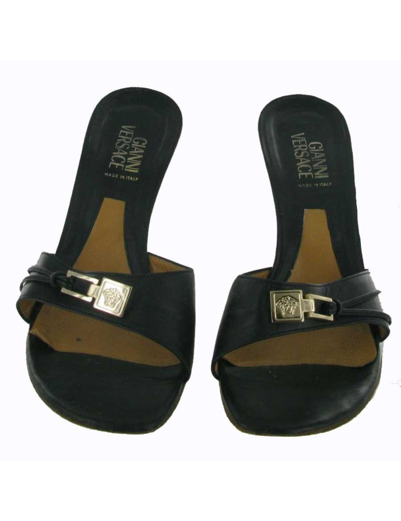 Mules T 37 GIANNI VERSACE cuir noir 