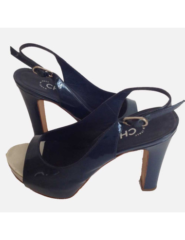 escarpins CHANEL t 37 cuir verni