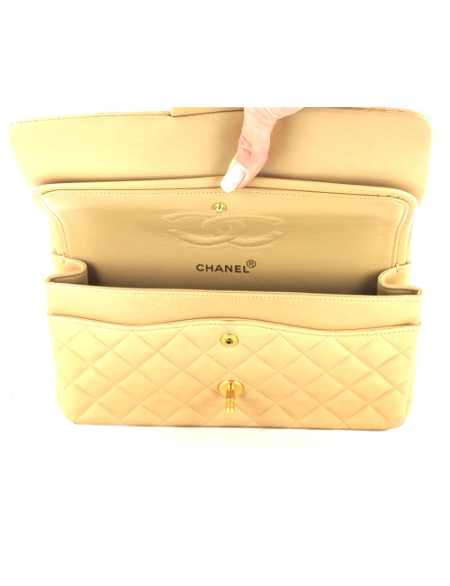 Sac CHANEL TIMELESS beige et chaîne dorée