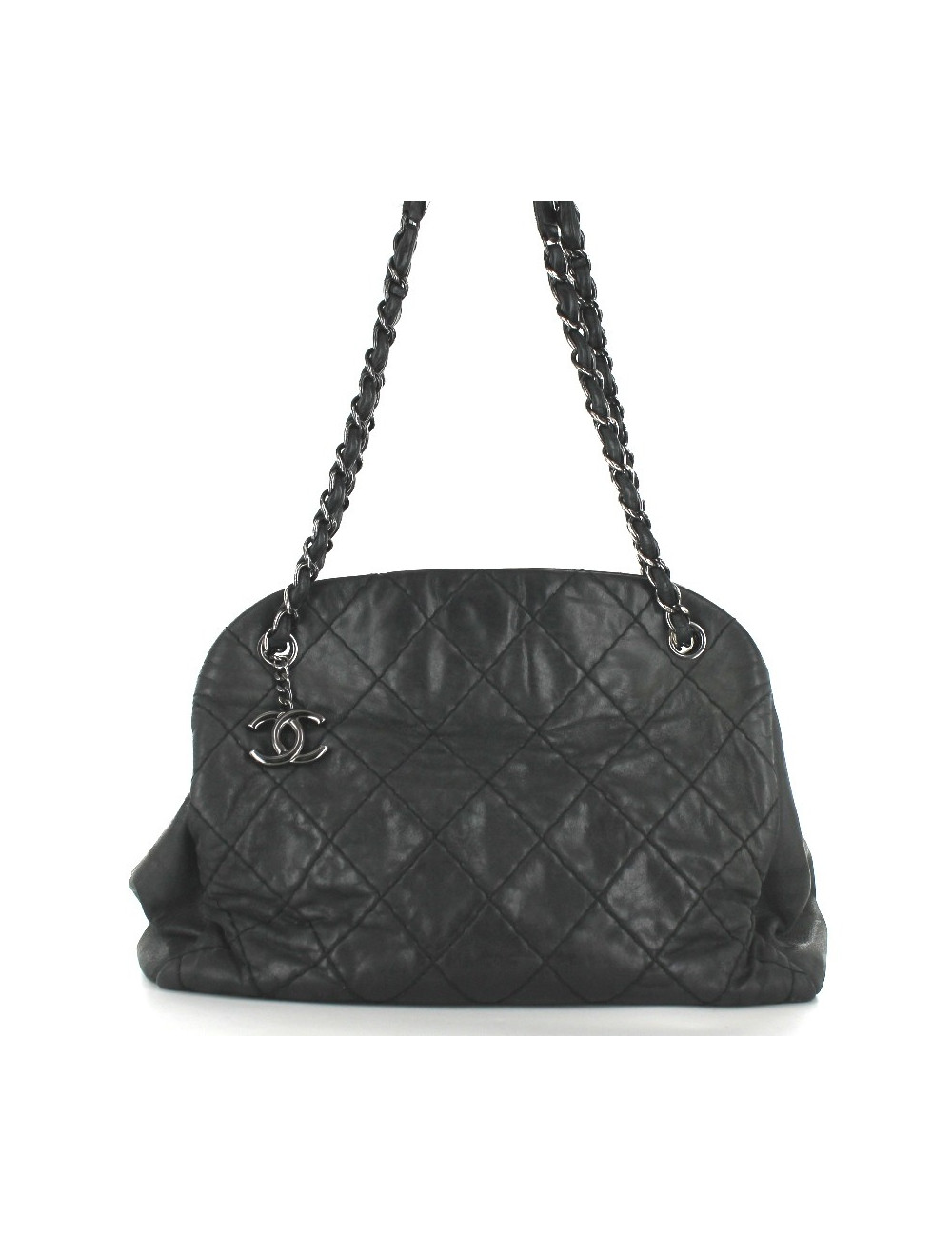 Sac CHANEL en cuir matelassé noir vieilli