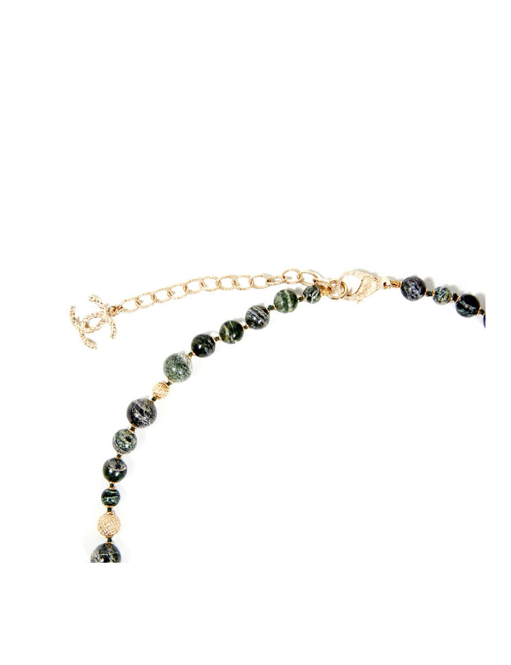 Sautoir CHANEL serti de perles en pierre 