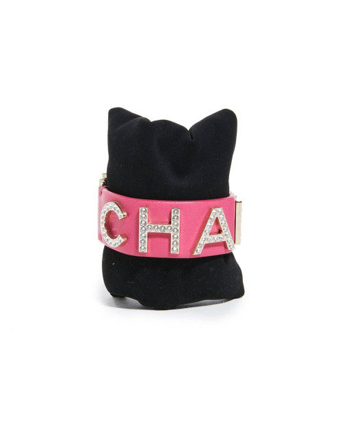 Bracelet CHANEL cuir rose et strass