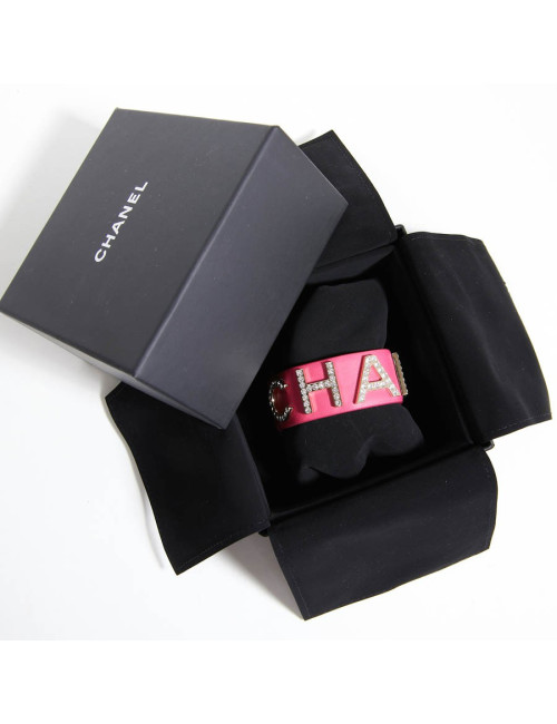 Bracelet CHANEL cuir rose et strass
