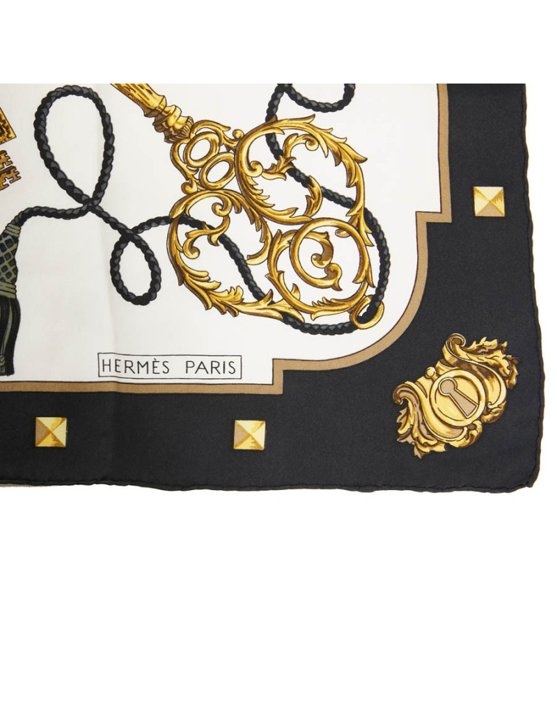 Carré HERMES Les clefs bordures noires