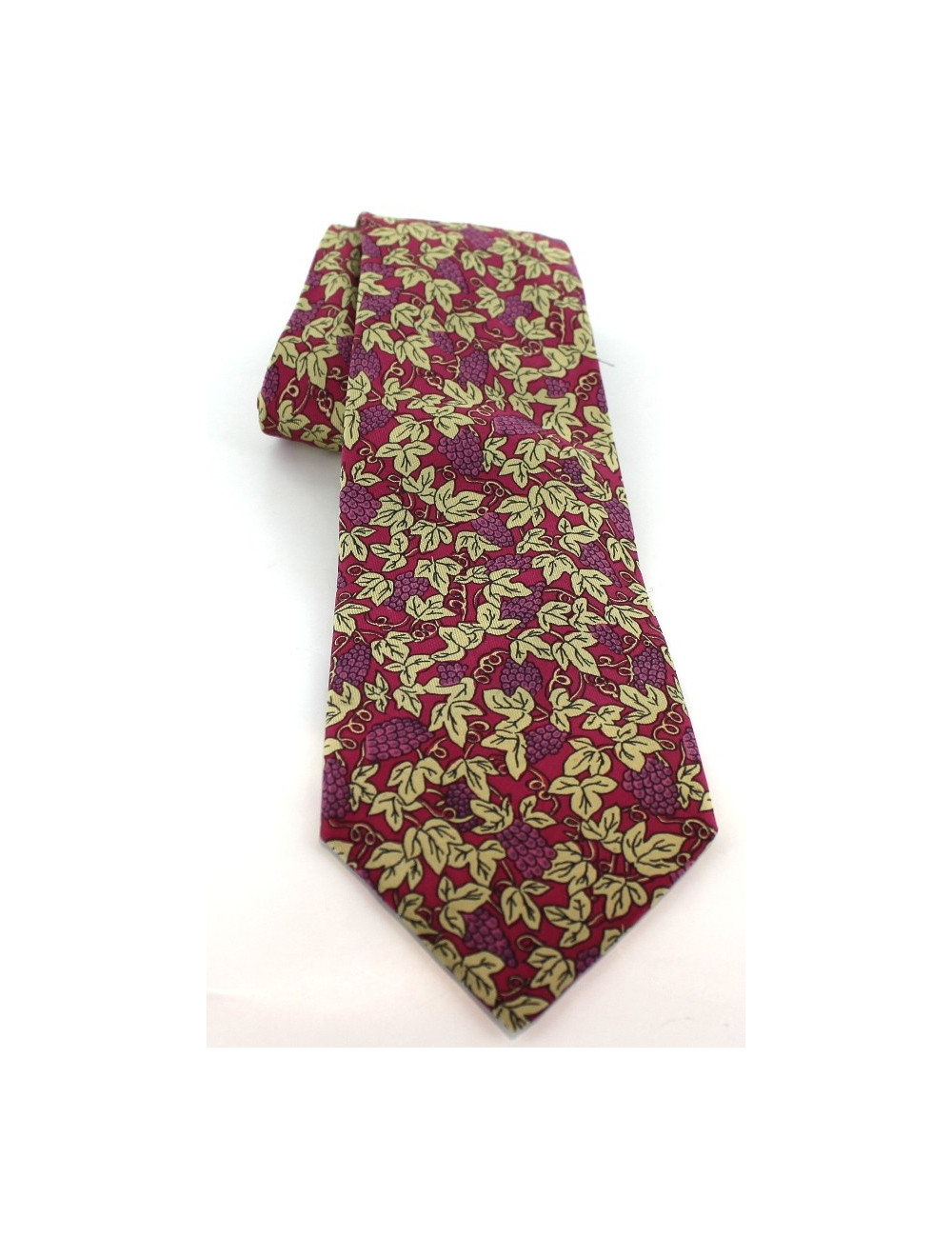 Cravate HERMES en soie motifs vignes rouges