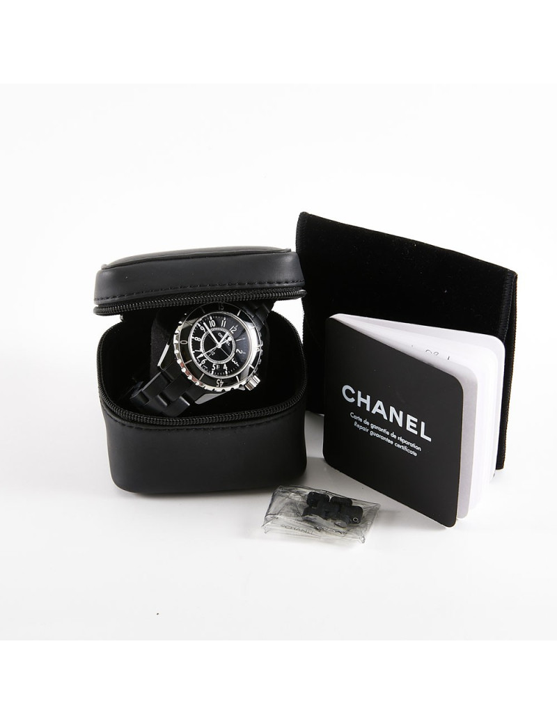 Montre CHANEL J12 noire