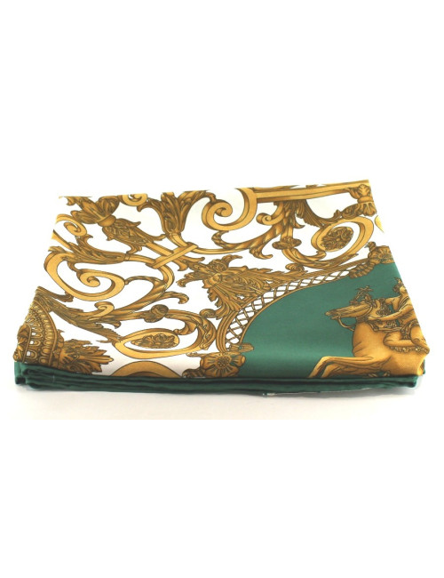 Foulard HERMES en soie Les Tuileries