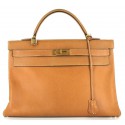 Kelly 40 HERMES leather gold, Golden jewelry