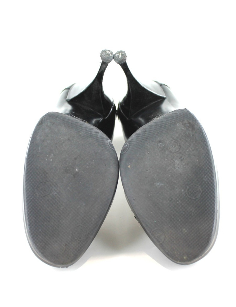 Escarpins YVES SAINT LAURENT en cuir verni noir T 39,5