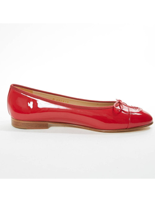 Ballerines T 39.5 CHANEL cuir verni rouge