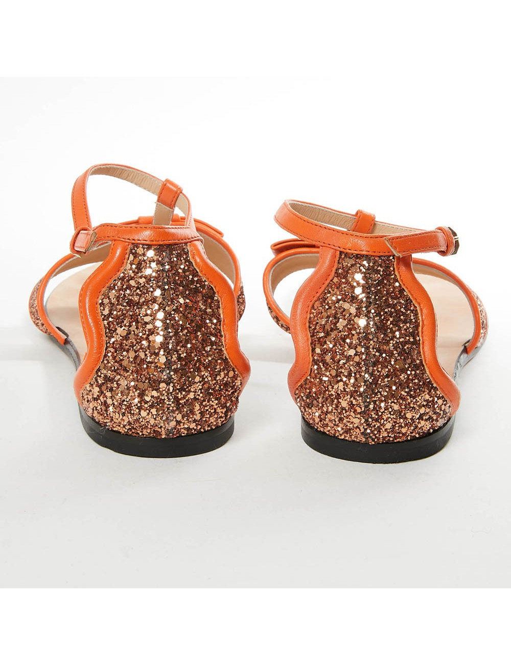 Sandales plates T 38 VIKTOR ROLF cuir et paillettes oranges