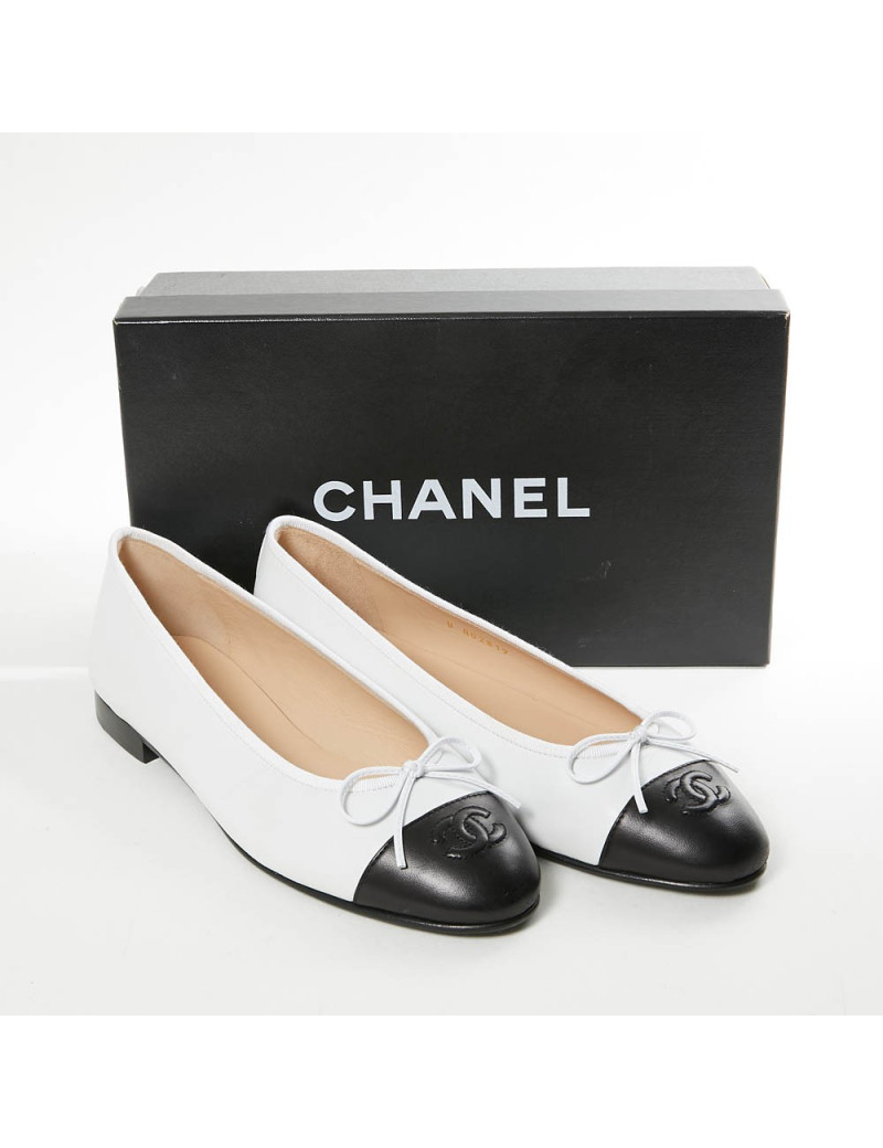 Ballerines CHANEL T40 bicolore blanc et noir
