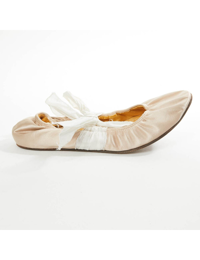 Ballerines T38,5 LANVIN en soie beige poudré