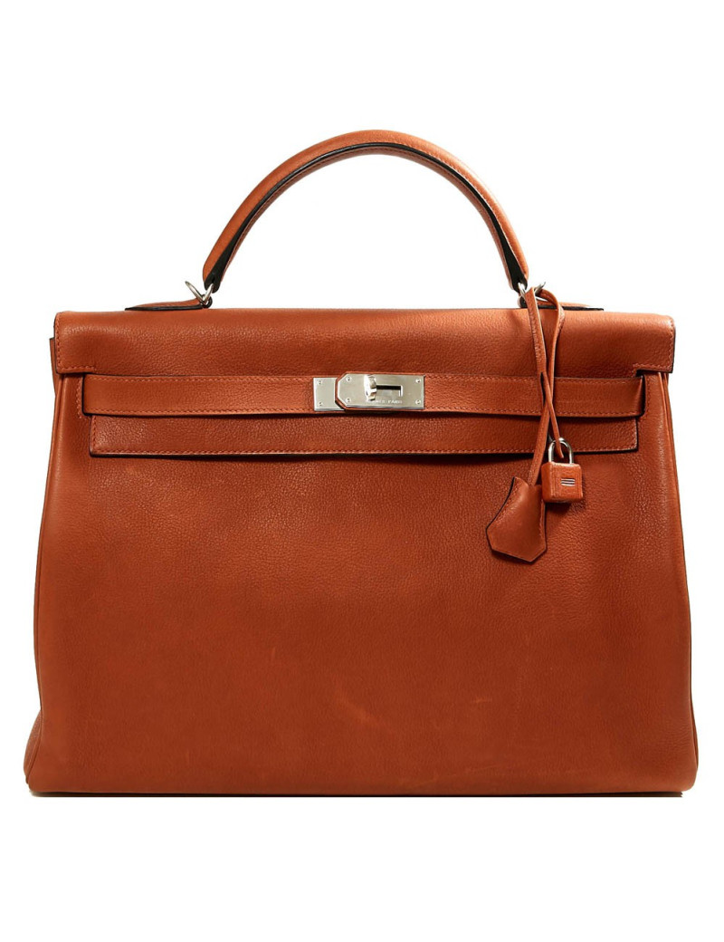 Kelly 40 HERMES cuir grainé fauve