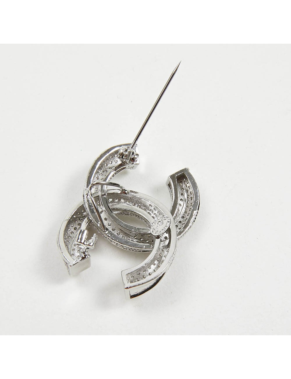 CHANEL rhinestones brooch 