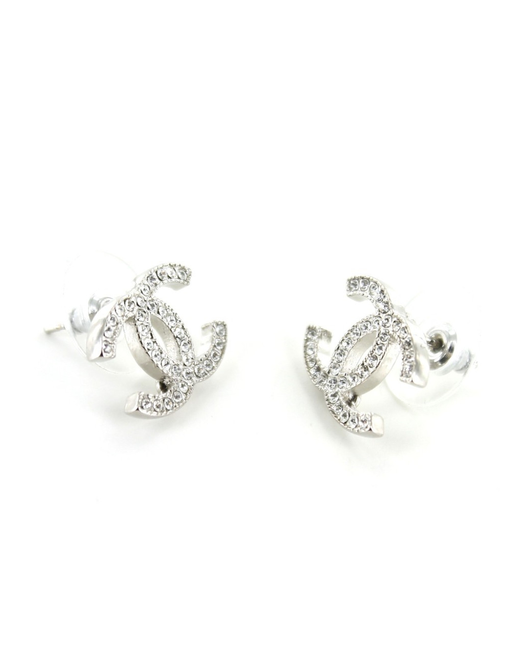 Boucles d'oreilles CHANEL CC sertis de strass argent