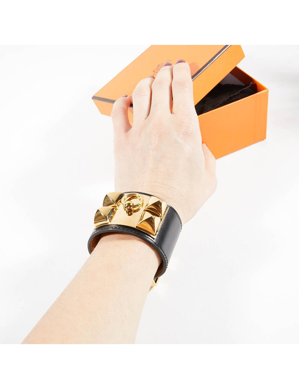 Manchette T 2 HERMES CDC cuir box noir