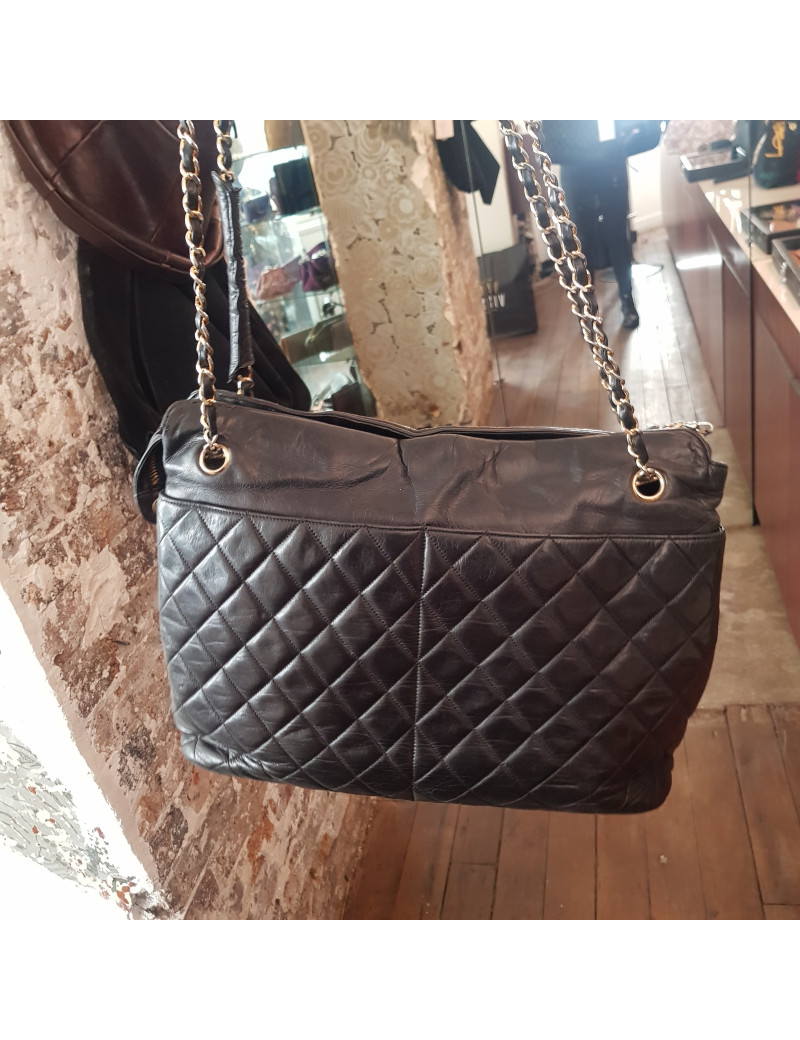 Cabas vintage CHANEL cuir d'agneau noir