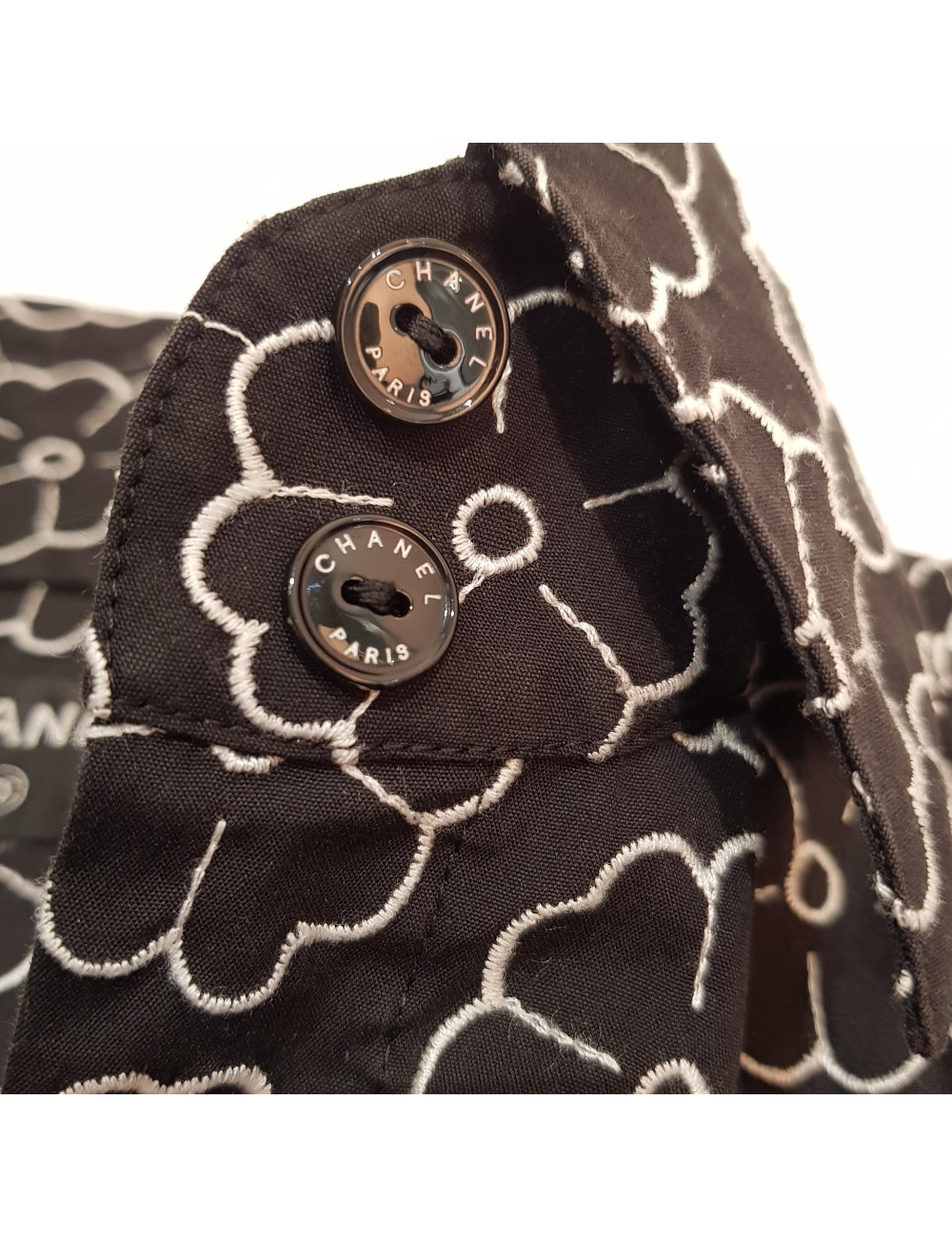 Blouse CHANEL à fleurs