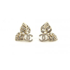 CHANEL earrings leaves gold metal pale, silver rhinestones and pearls