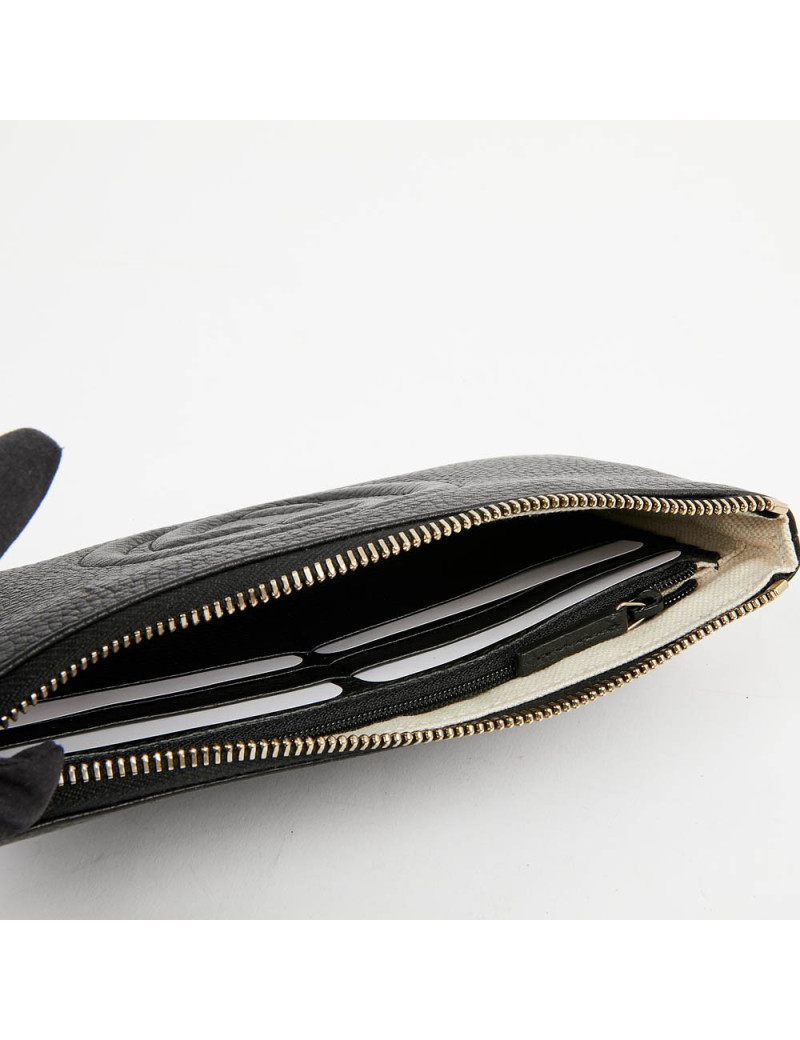 Pochette Soho GUCCI cuir grainé noir 