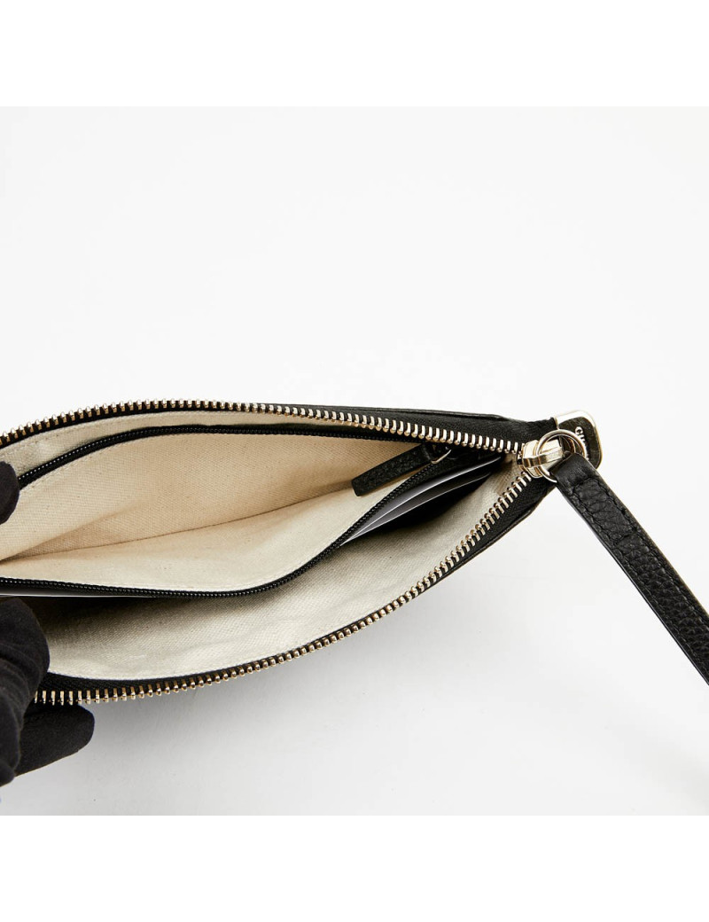 Pochette Soho GUCCI cuir grainé noir 
