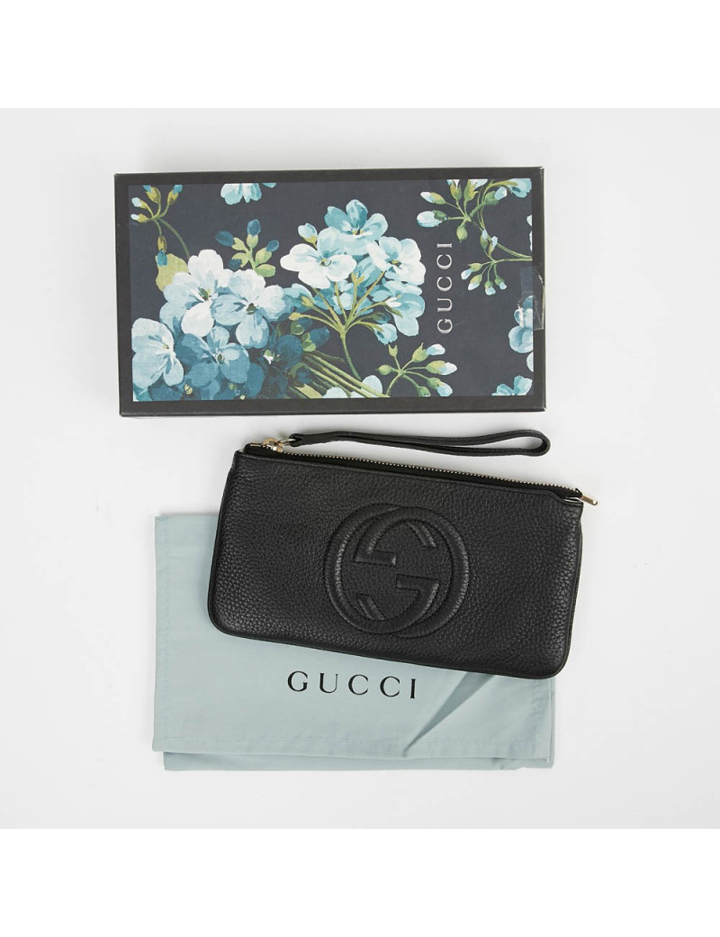 Pochette Soho GUCCI cuir grainé noir 