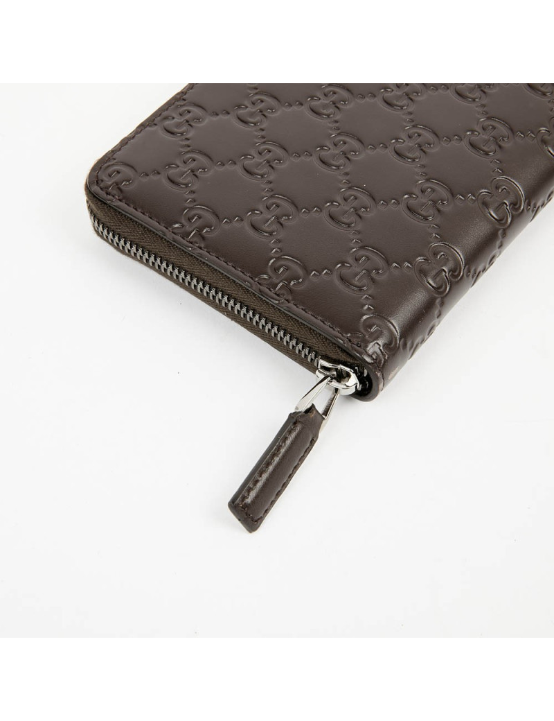 Compagnon GUCCI cuir embossé marron