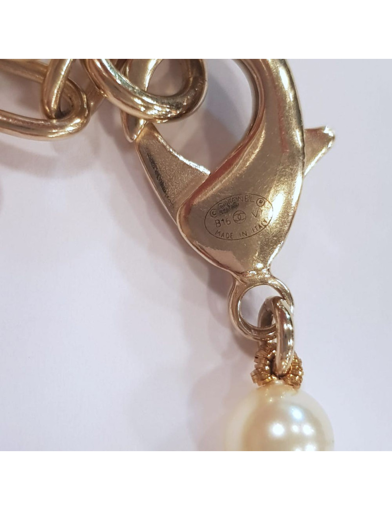 Sautoir CHANEL perles nacrées