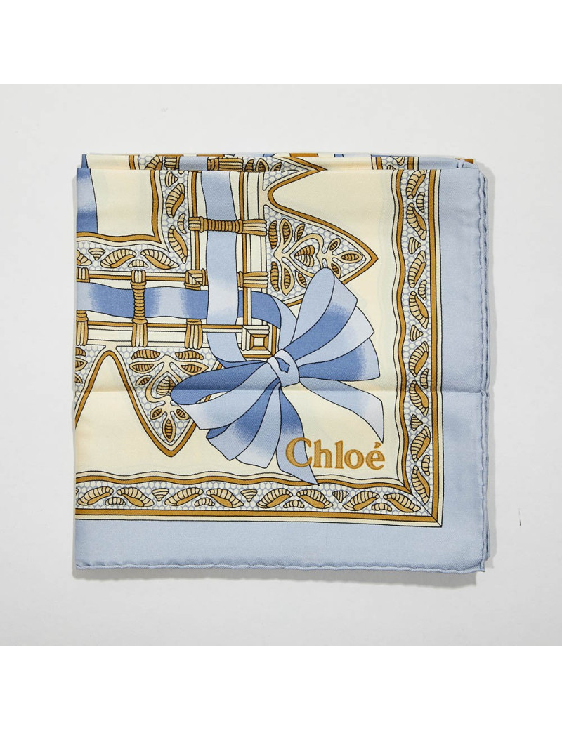 Carré CHLOE soie 100%