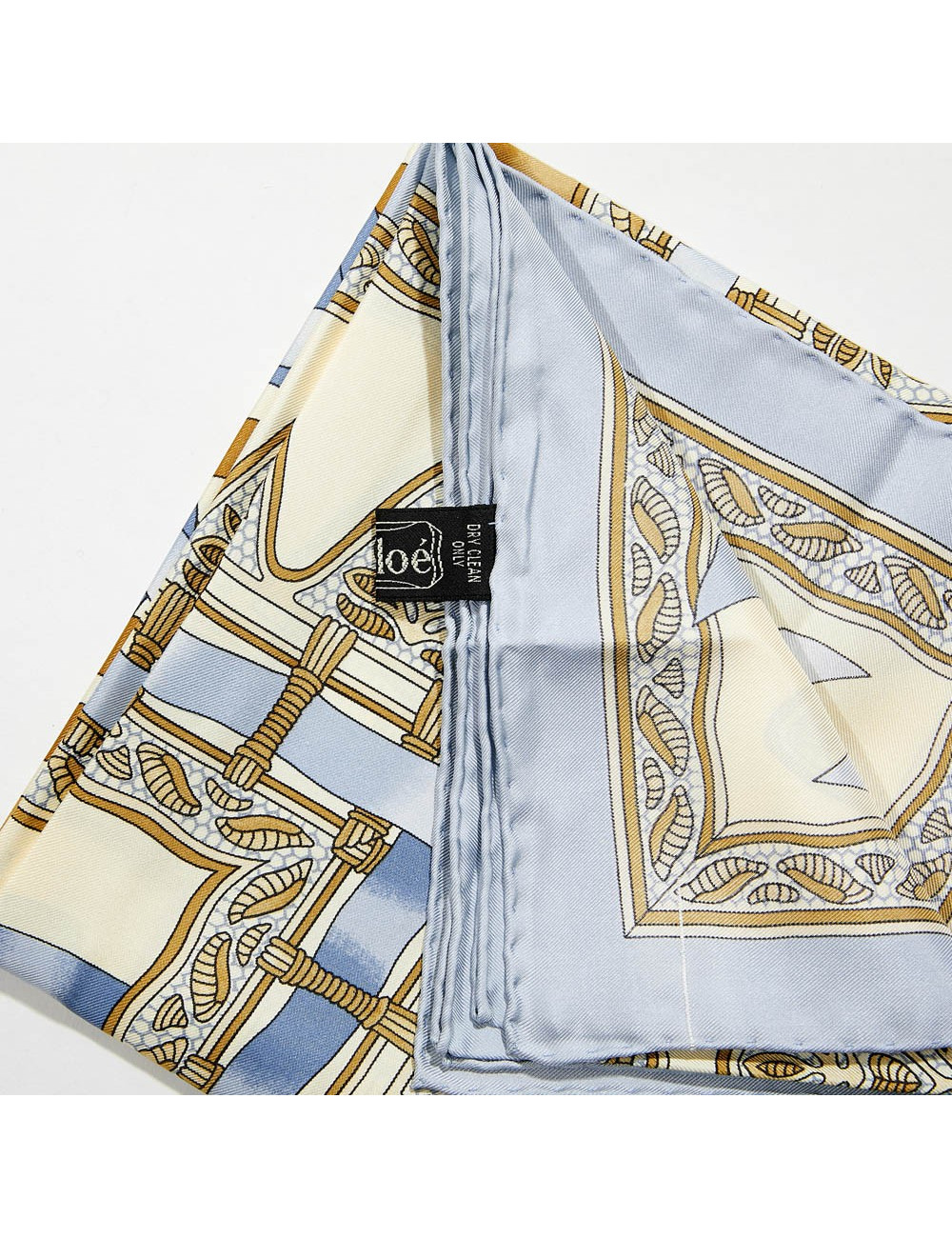 Carré CHLOE soie 100%