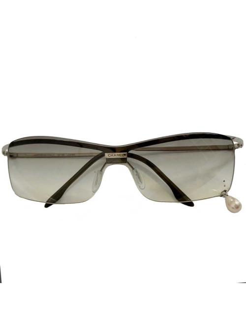 Lunettes de soleil CHANEL