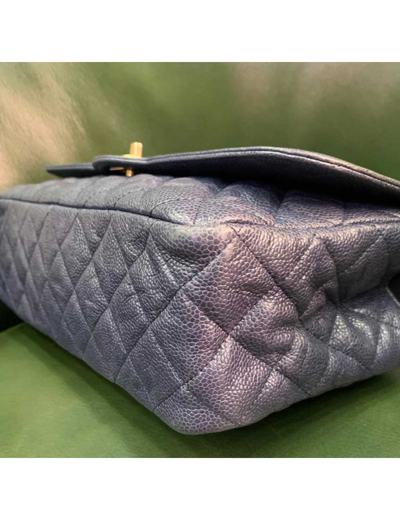 CHANEL Timeless cuir caviar bleu