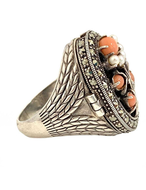 Bague ancienne fleur perlée