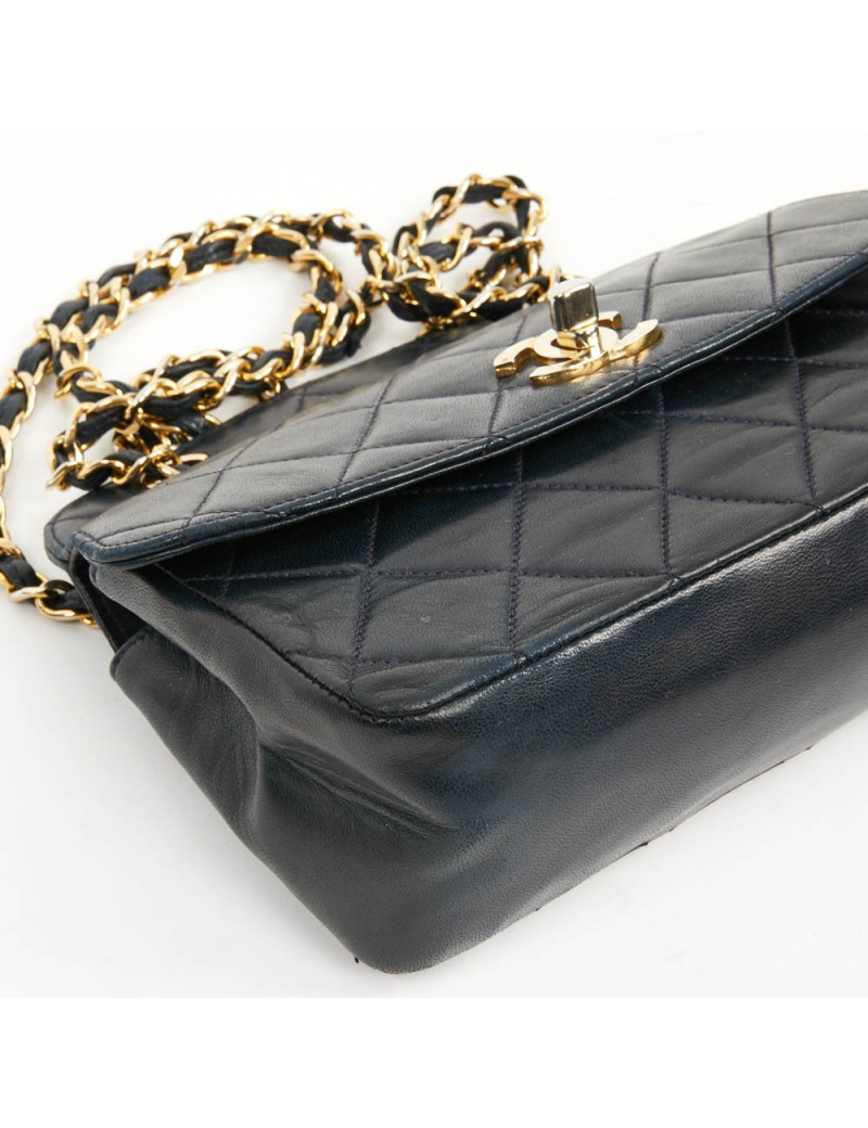 Petit sac vintage CHANEL cuir lisse bleu marine