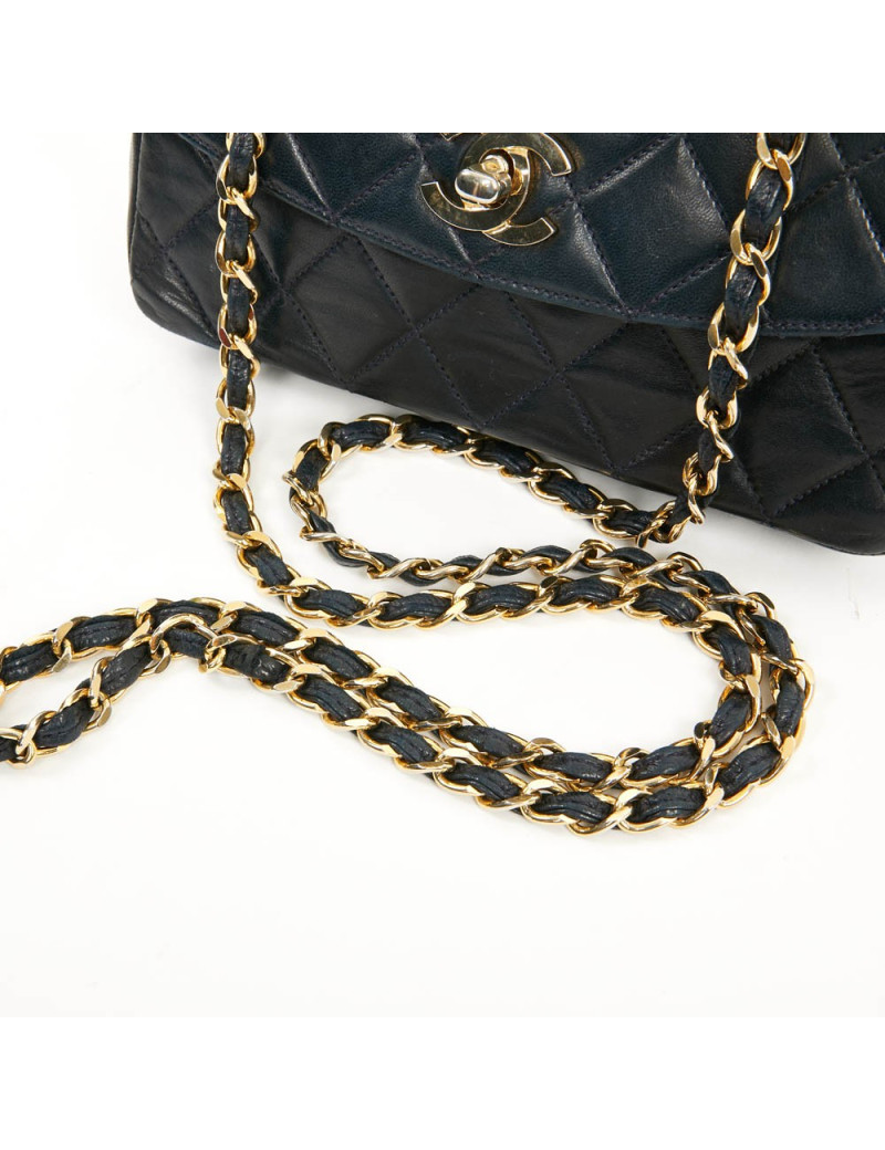Petit sac vintage CHANEL cuir lisse bleu marine