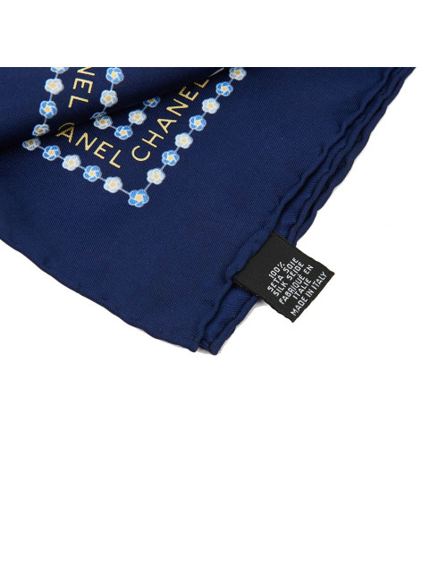 Gavroche CHANEL soie CC bleue