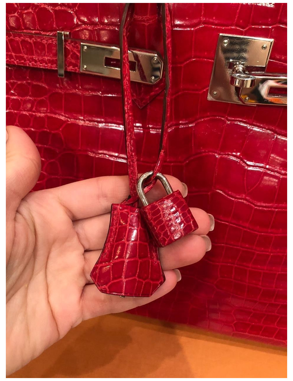 Birkin 35 HERMES alligator rouge braise