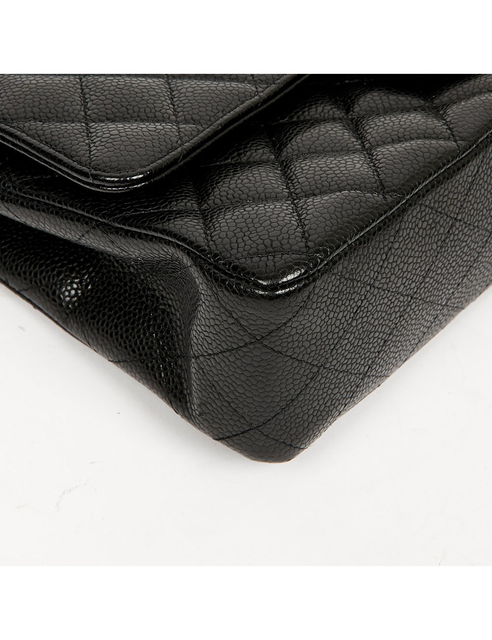 Timeless CHANEL cuir caviar noir